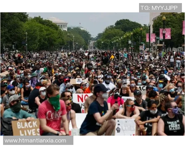 热火新冠疫情爆发,队员集体弃赛引发公众热议